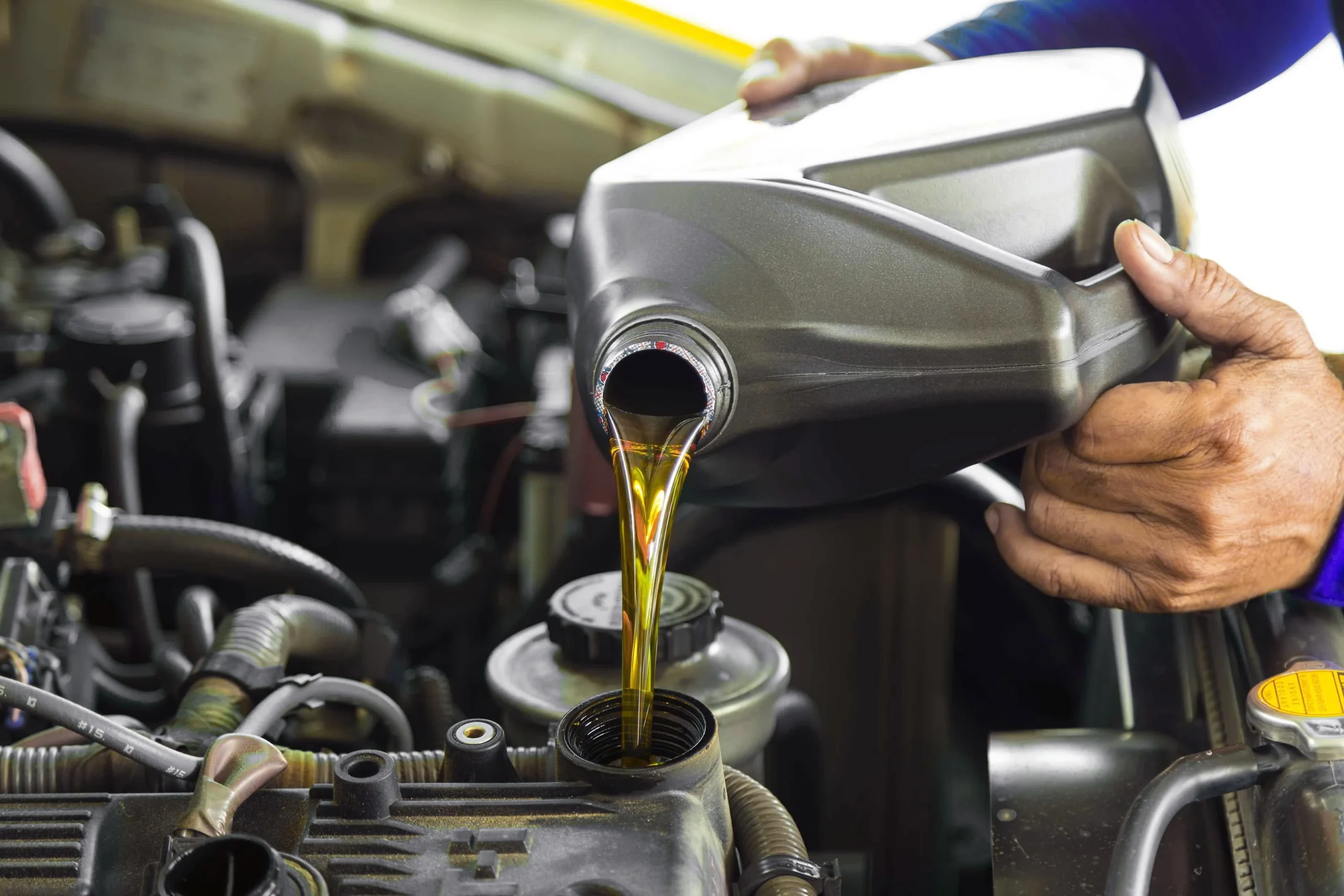 Car Oil Change Services in Dubai